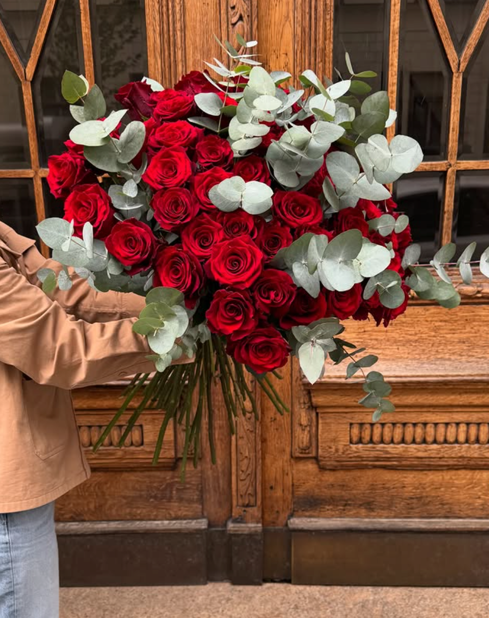 101 red roses